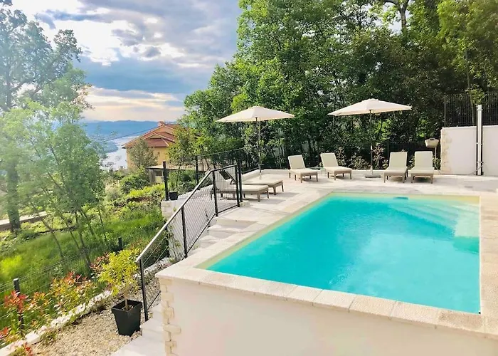 Casa Maya Deluxe With A Pool Apartamento Opatija