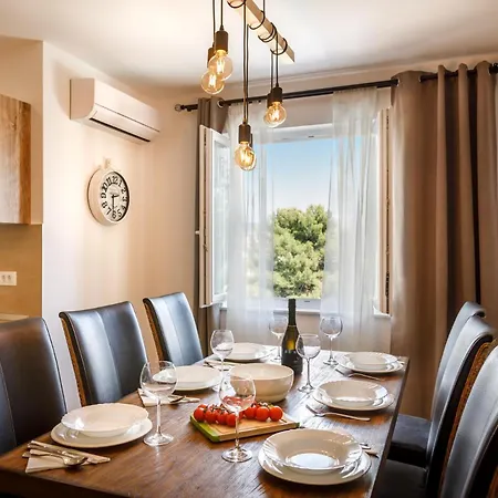 公寓 Casa Maya Deluxe With A Pool 奥帕提亚