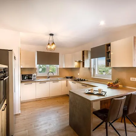 Casa Maya Deluxe With A Pool 奥帕提亚