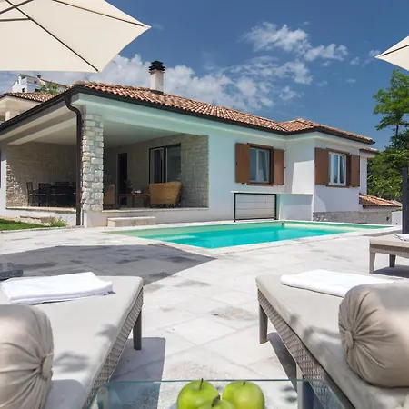 Casa Maya Deluxe With A Pool