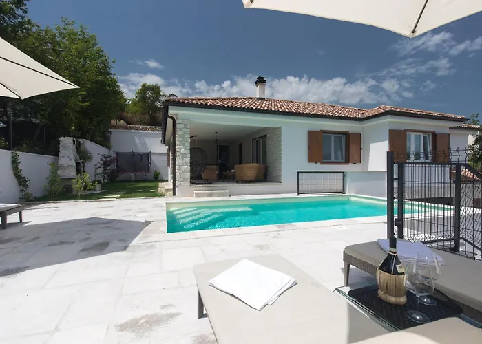 Daire Casa Maya Deluxe With A Pool